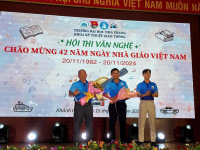 Cuộc thi văn nghệ sinh viên Khoa Kỹ thuật Giao thông: Rực rỡ sắc màu chào mừng ngày Nhà giáo Việt Nam.