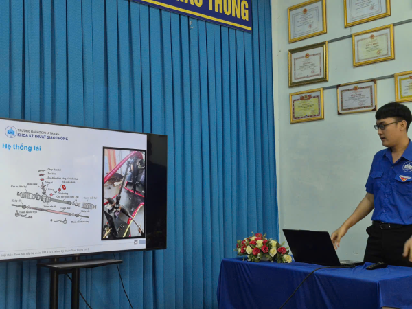 Hội thảo khoa học cấp bộ môn ngành Kỹ thuật Ô tô