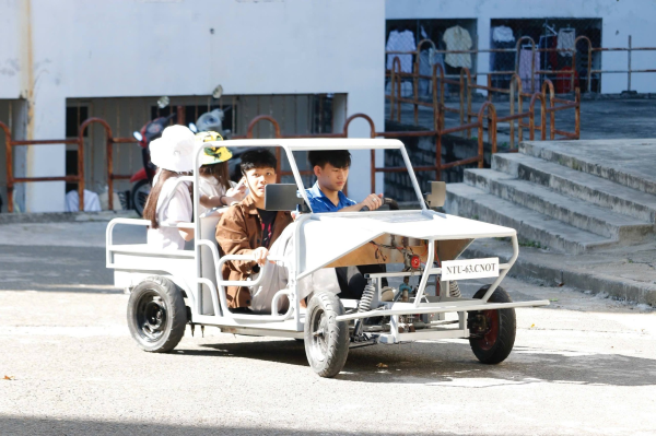 CHÀO ĐÓN CÁC BẠN HỌC SINH THPT LỘC AN (LÂM ĐỒNG) ĐẾN VỚI KHOA ĐỘNG LỰC VÀ Ô TÔ!