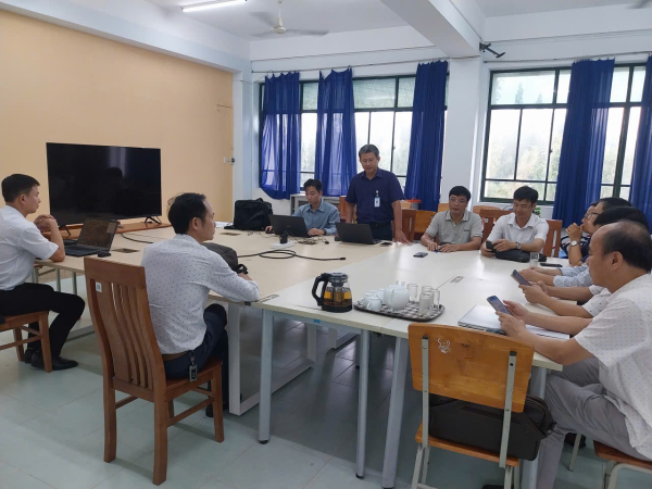 Khoa Động lực và Ô tô tổ chức Họp tập thể giảng viên triển khai Bước 1 về kiện toàn Ban Chủ nhiệm Chương trình đào tạo