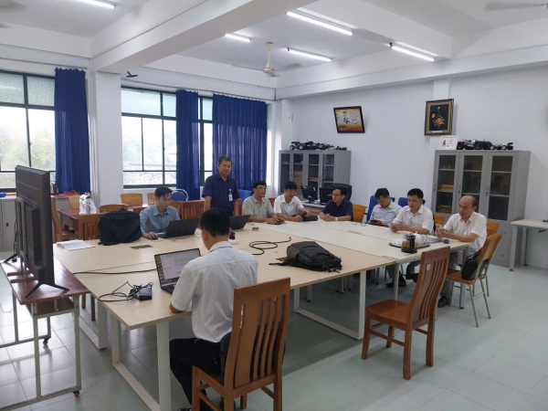 Khoa Động lực và Ô tô tổ chức Họp tập thể giảng viên triển khai Bước 1 về kiện toàn Ban Chủ nhiệm Chương trình đào tạo