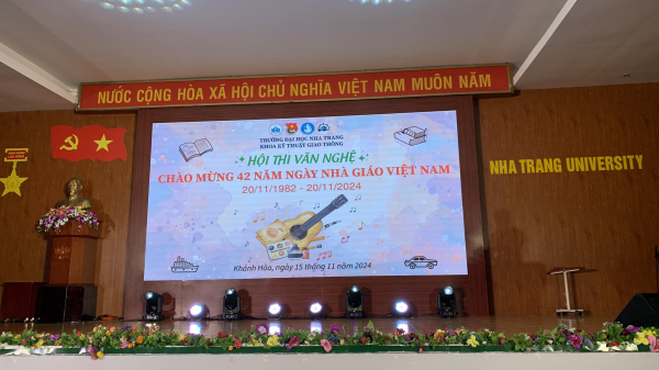 Cuộc thi văn nghệ sinh viên Khoa Kỹ thuật Giao thông: Rực rỡ sắc màu chào mừng ngày Nhà giáo Việt Nam.