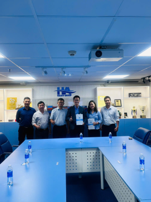 TUYỂN DỤNG SINH VIÊN TỐT NGHIỆP, ĐẶC BIỆT LÀ CÁC NGÀNH LIÊN QUAN ĐẾN HÀNG HẢI VÀ LOGISTICS, HAI AN CONTAINER TRANSPORT CO. LTD - Tầng 8, toà Nhà: Hải Hà, 217 Nguyễn Văn Thủ, Q.1. TP. HCM. 