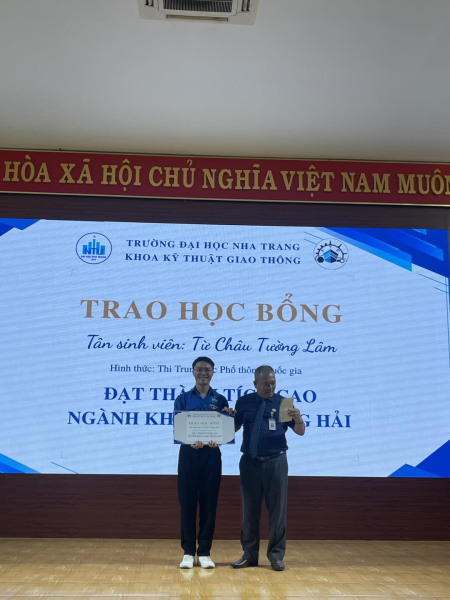Chào mừng tân sinh viên K67 - Khoa Kỹ thuật Giao thông